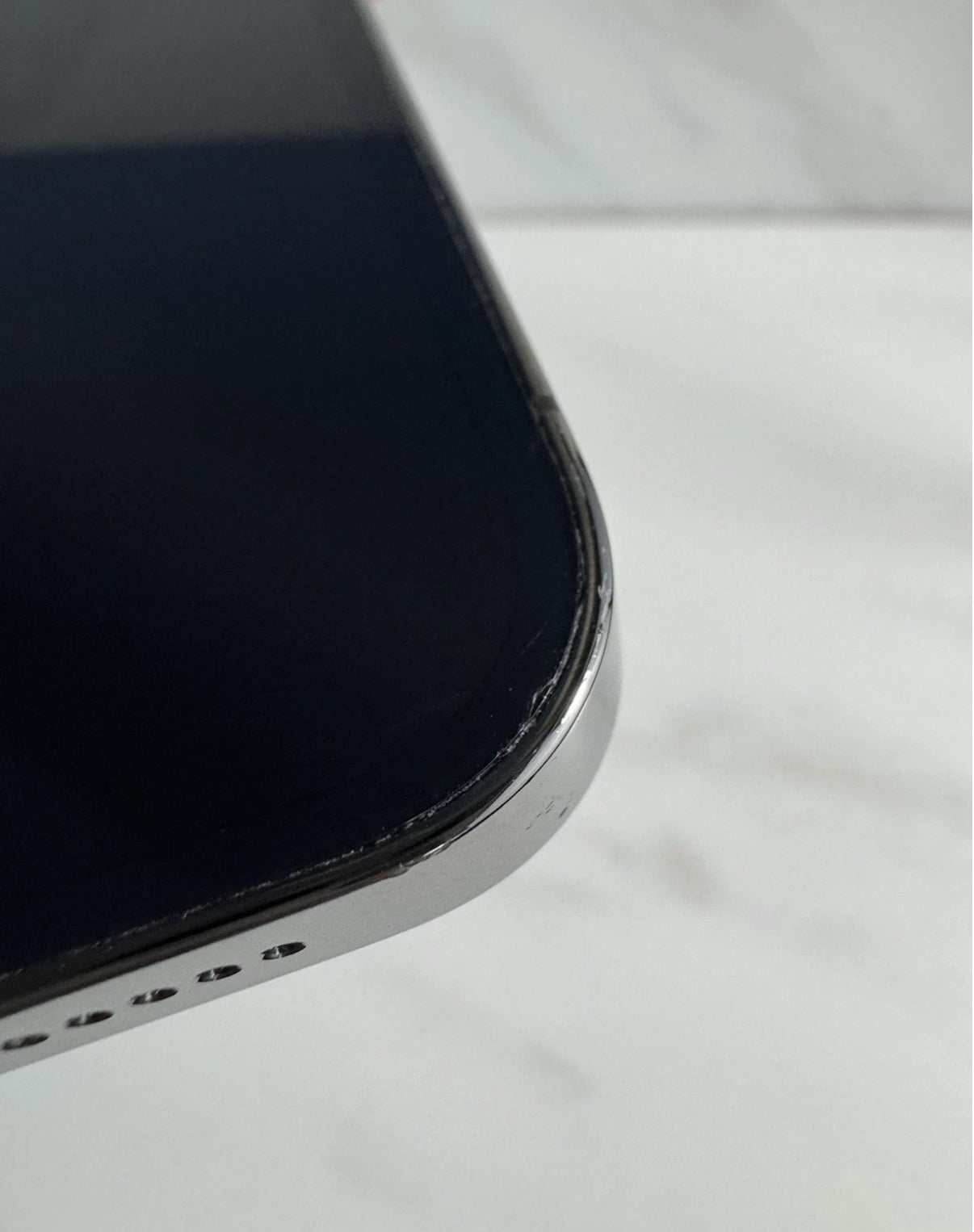 LOCKED IPhone 13 Pro 256 - AT&T